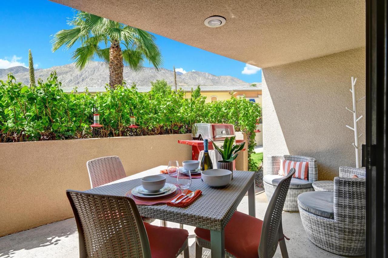 Modern Plaza Villas Oasis Palm Springs Exterior foto